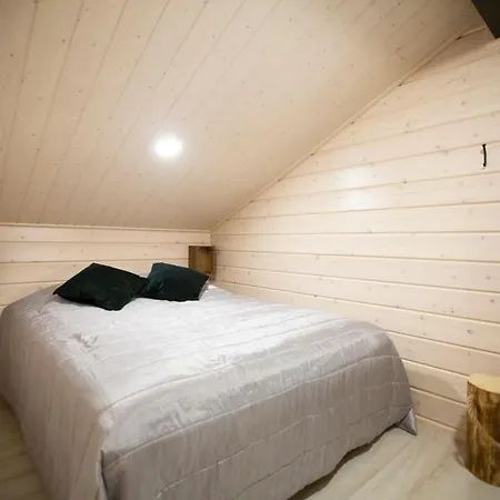Korpi Apartment Akaslompolo